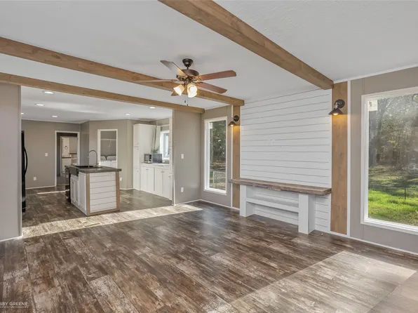10199 Thornapple Rd, Oil City, LA 71061