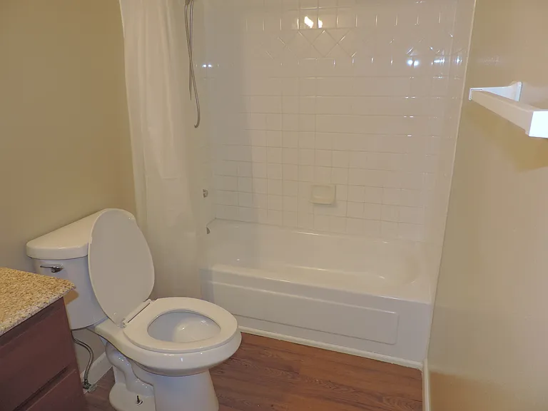 7425 Brookdale Dr #2-202 — Photo 13