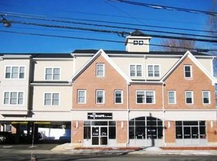 441 Washington St APT 205, Dedham, MA 02026