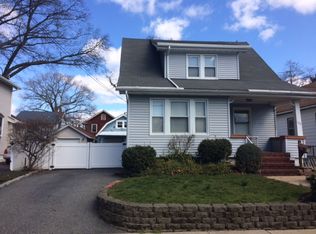 103 E Fairview Ave, Valley Stream, NY 11580