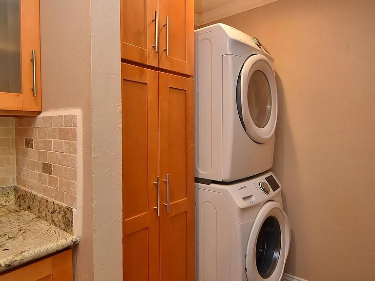 4640 Rishell Ct #1 — Photo 7