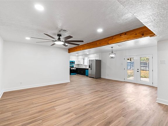 2nd image of 11134 Forest Hill Ln