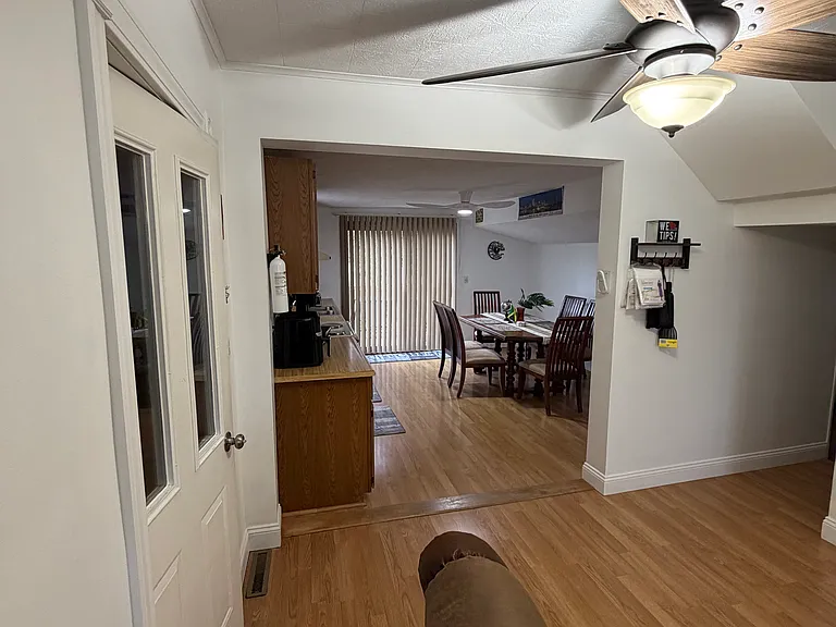 141 N Milton St — Photo 10