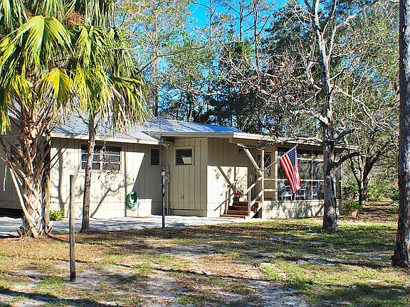 Fresh Paint & New metal roof
