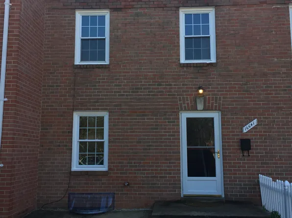 16641 Geddy Ct, Woodbridge, VA 22191