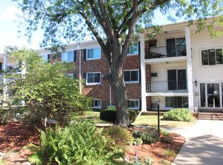 806 W Michigan Ave #32, Jackson, MI 49202