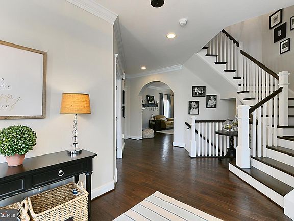 2nd image of 42604 Legacy Park Dr