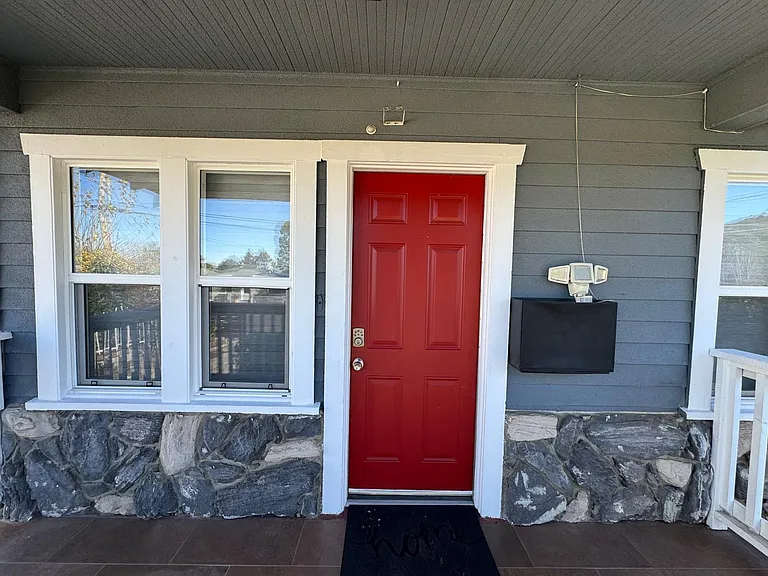 10202 Jardine Ave — Photo 7