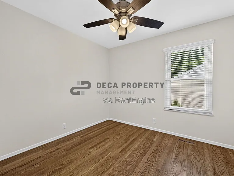 10327 Dorenshire Ct — Photo 30