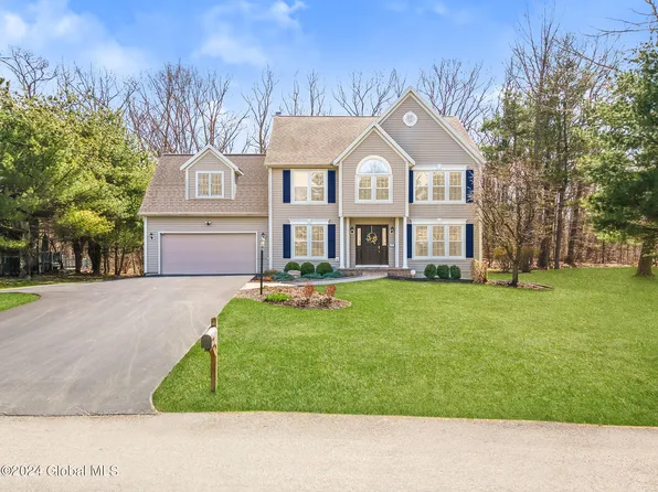 25 Springfield Drive, Voorheesville, NY 12186