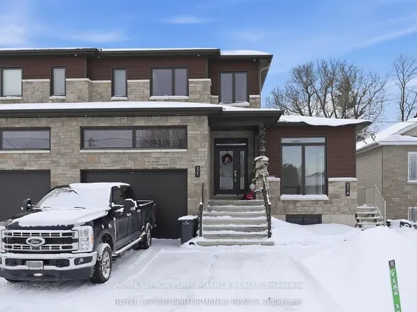 31A Marcel St, Russell, ON K0A 1W1