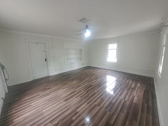 5th image of 950 Liberty Church Rd