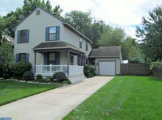 2 Garrison Ct, Marlton, NJ 08053