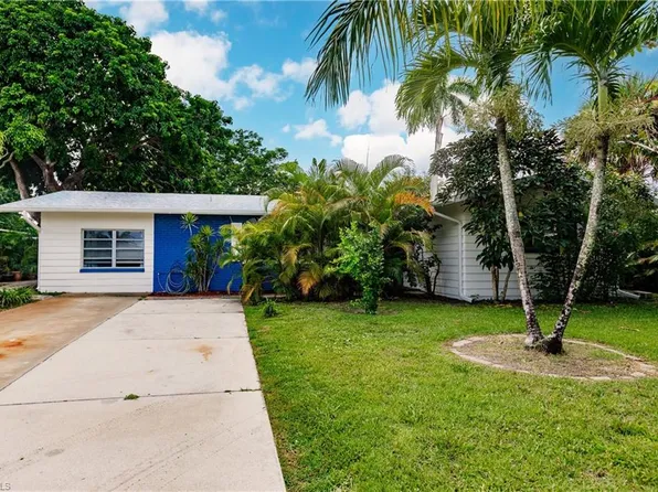 2172 44th TER SW, NAPLES, FL 34116