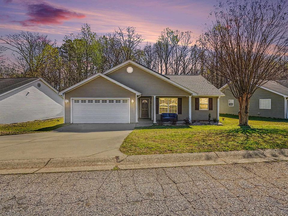 1st image of 502 Pleasant Green Dr