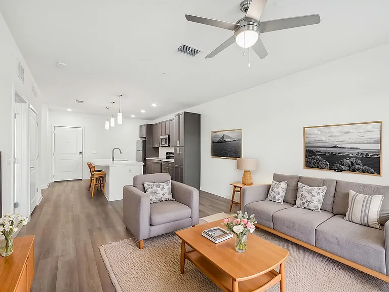 Revello Apartments — Photo 28