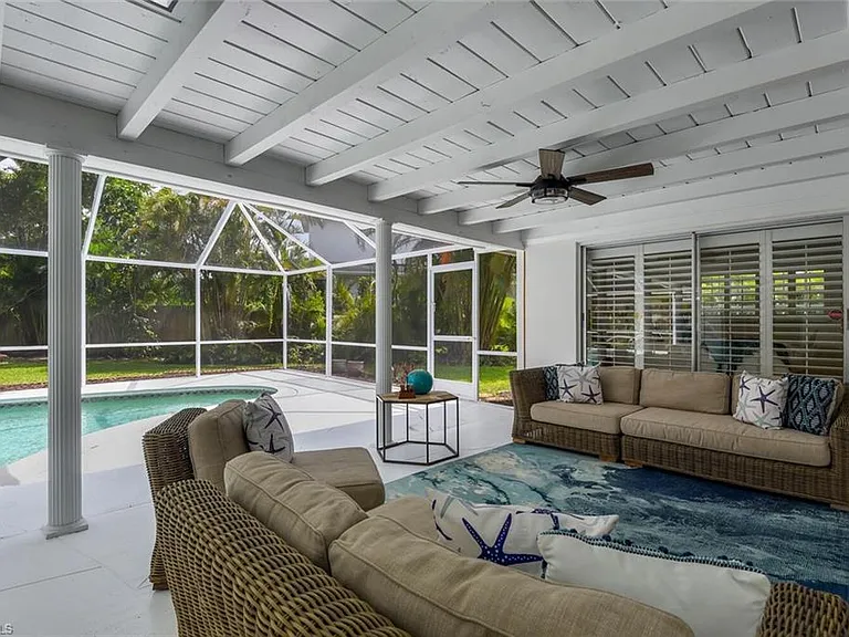 740 Park Shore Dr — Photo 29