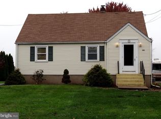 1420 Reiff Rd, Lansdale, PA 19446