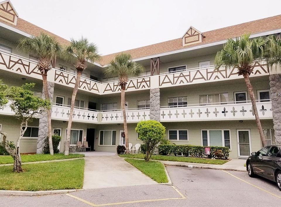 1st image of 2448 Columbia Dr APT 40