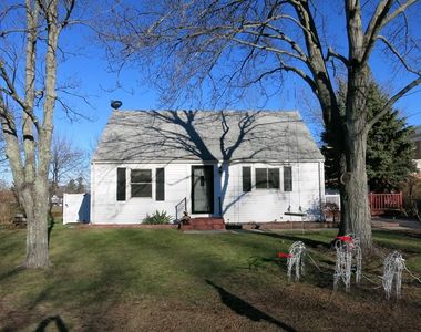 25 Pages Ct, Billerica, MA, 01821