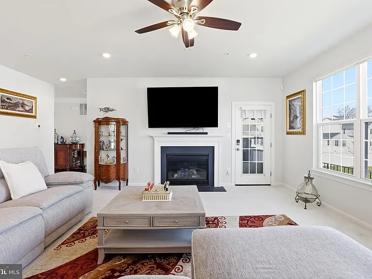6702 Savannah Dr — Photo 17