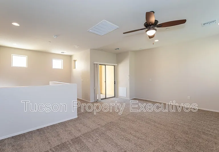 2442 E Emerald Moon Dr #1 — Photo 16