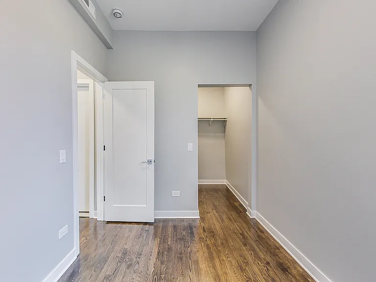 1519 W Henderson St #CH2 — Photo 21