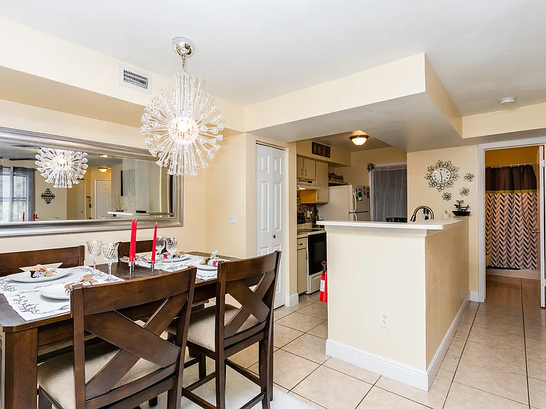 3036 Parkway Blvd #305 — Photo 3