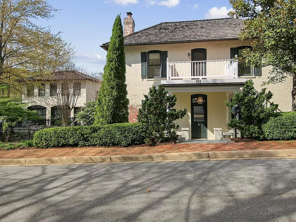 421 Kent Square Rd