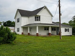 15460 Chauncey Rd, Sumner, IL 62466