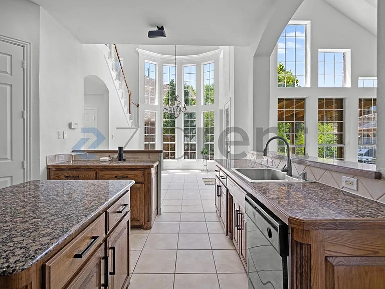 4509 Brittany Dr — Photo 39