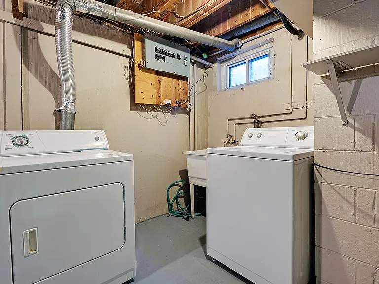 160 Cactus Ave — Photo 12