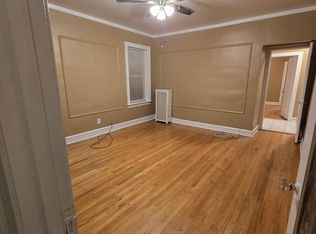 8031 S Rhodes Ave, Chicago, IL 60619