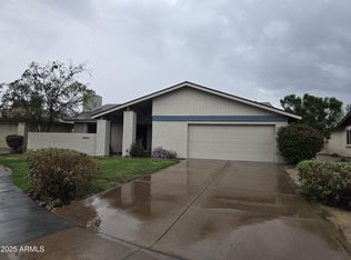 1831 S Rogers Cir, Mesa, AZ 85202