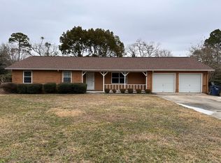 562 Mush Bluff Rd, Saint Marys, GA 31558