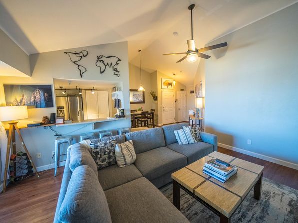 12304 W Cross Dr UNIT 302