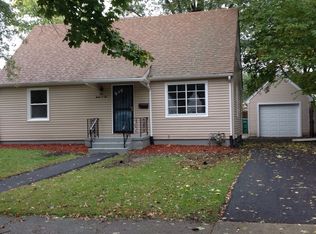 1202 John St, Joliet, IL 60435