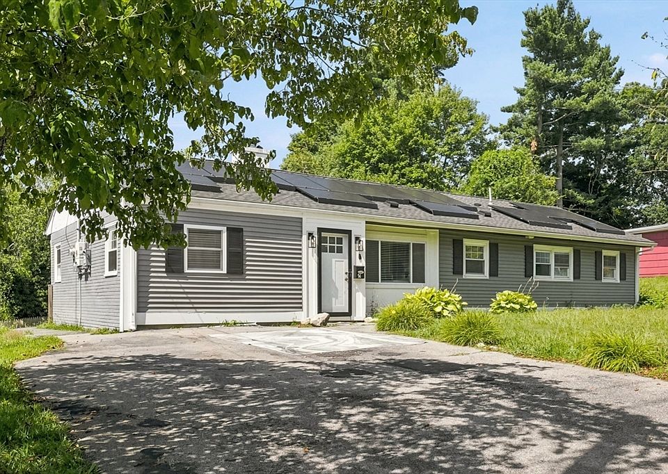 1st image of 14 Pineview Ter