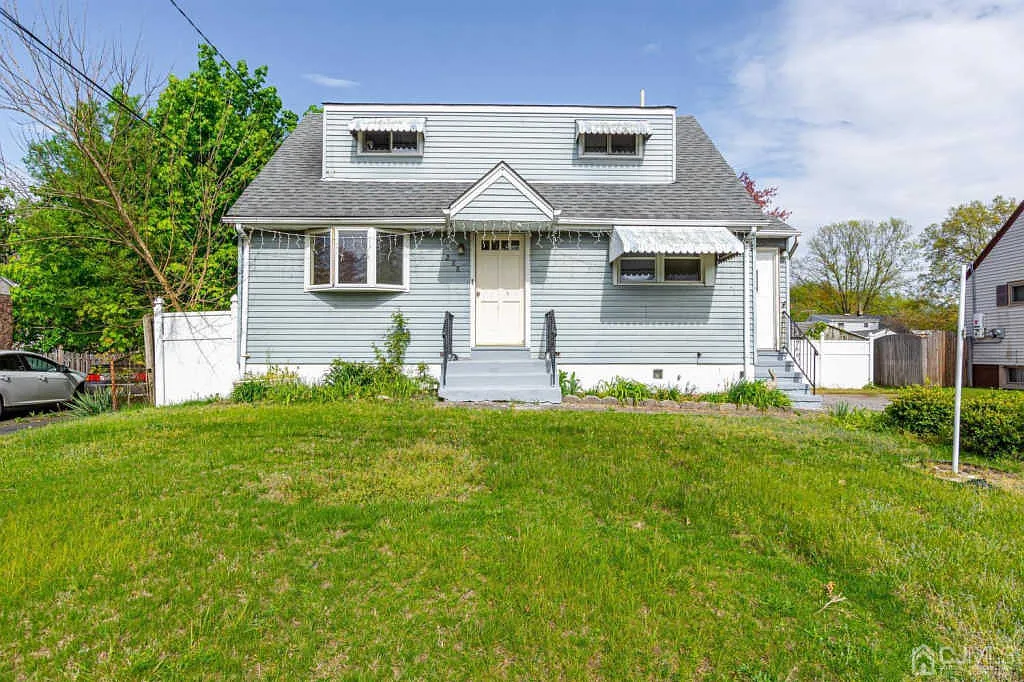 1288 Englishtown Rd photo 1