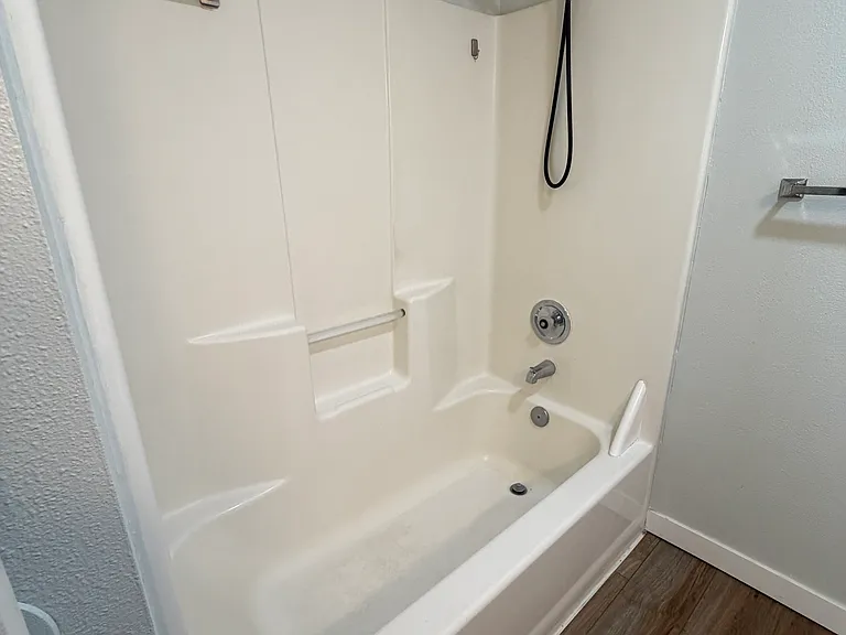 5706 183rd Ave E #3 — Photo 10