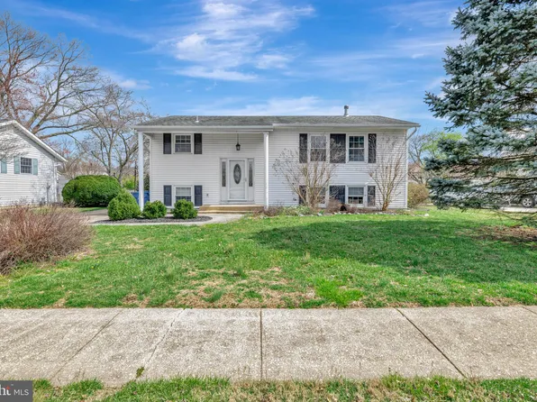 198 Scottfield Dr, Newark, DE 19713
