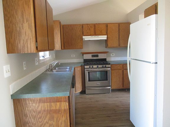 3rd image of 2235 Aspen Ave