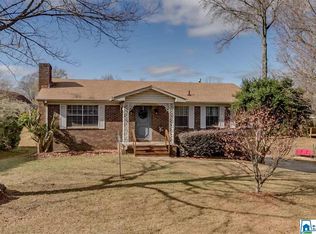 448 9th Ct, Pleasant Grove, AL 35127