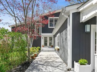 132 Peconic Hills Dr, Southampton, NY 11968