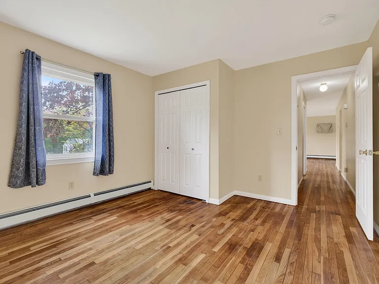 121 Cherry Hill Rd — Photo 26