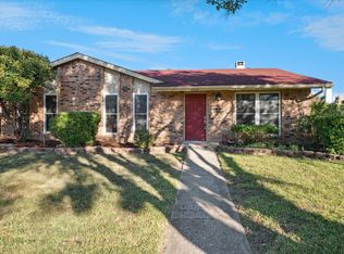 3222 Delaford Dr, Carrollton, TX 75007