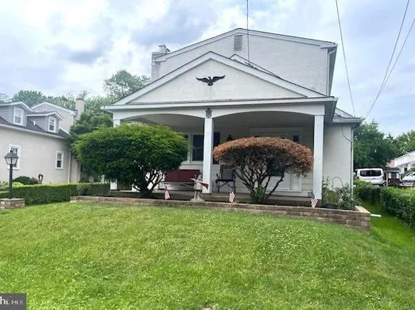 31 Jones Ave, Flourtown, PA 19031