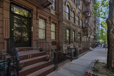 429 East 80th Street in Yorkville