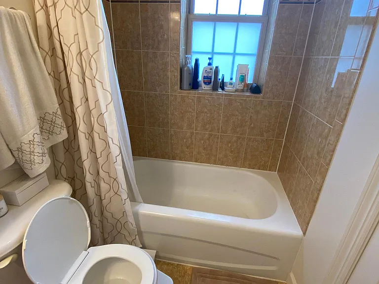 1417 Newton St NW #503 — Photo 14
