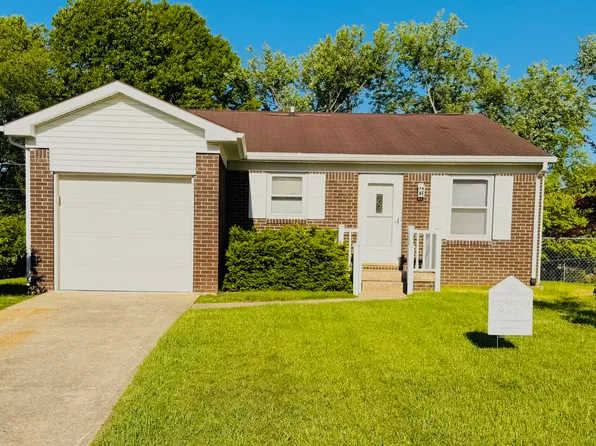 3805 W Indian Creek Dr, Bloomington, IN 47403